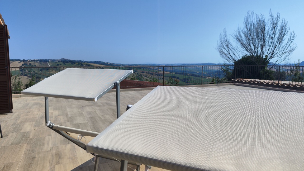 Photo of Patio Balcony in SantʼAngelo in Pontano