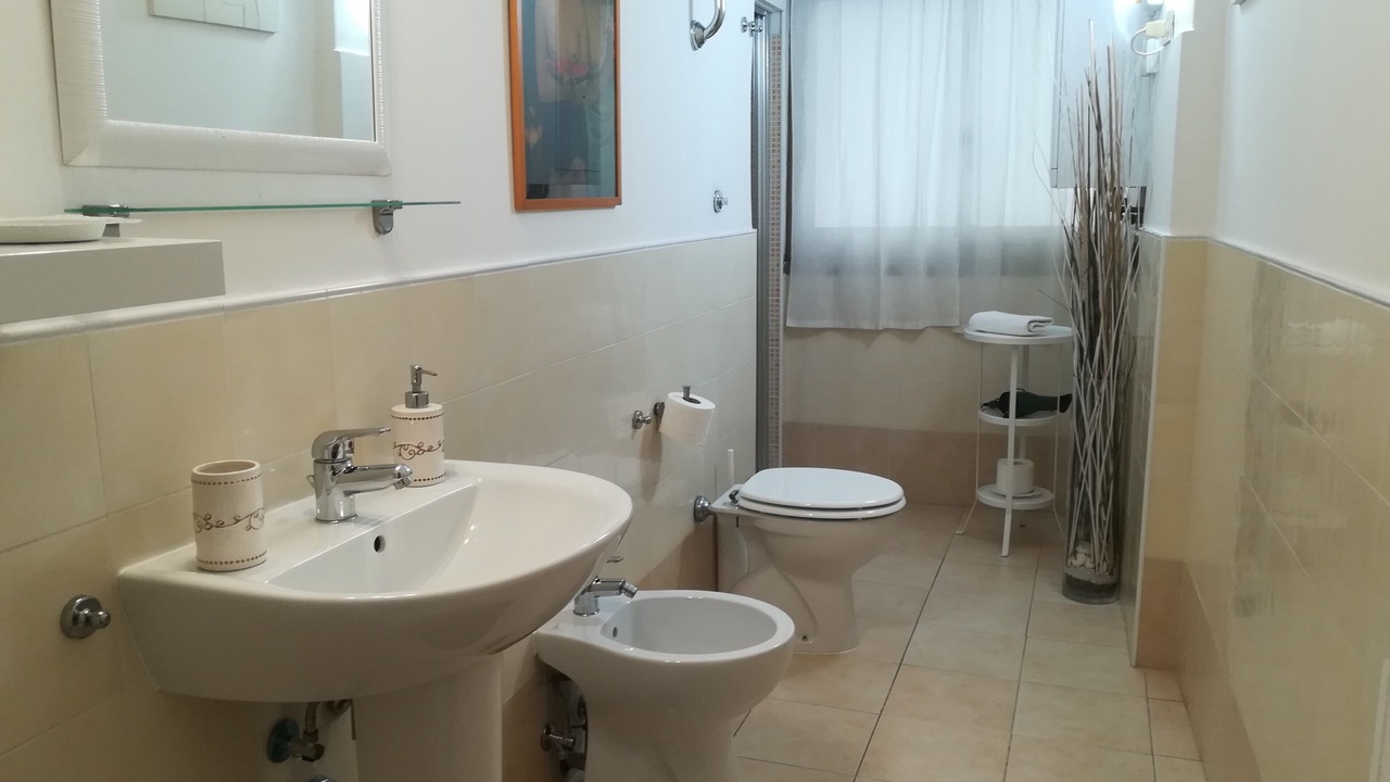 Photo of Bathroom in Rione XIV Borgo
