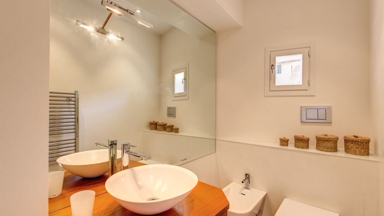 Photo of Bathroom in Rome City Centre