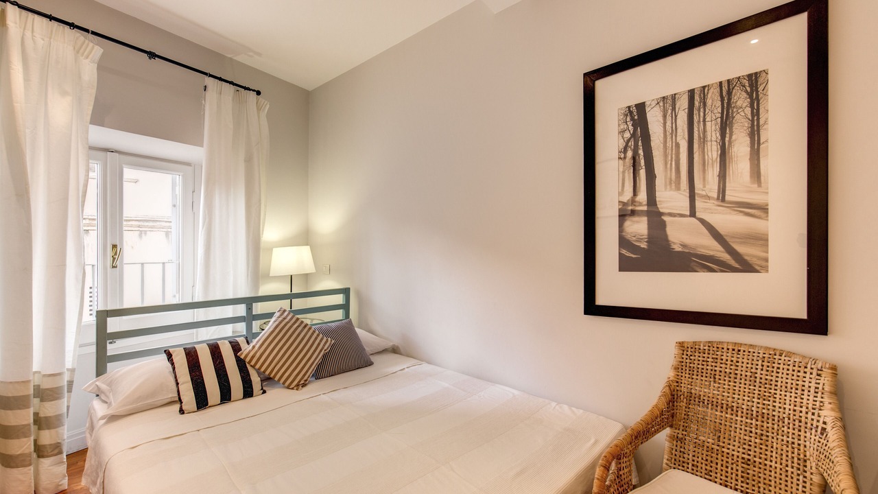 Photo of Bedroom in Rome City Centre
