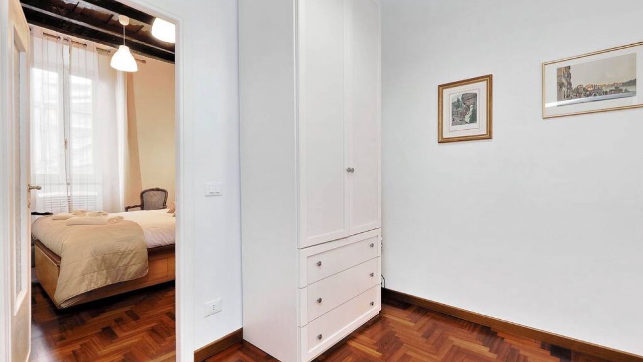 Photo of Bedroom in Rione VI Parione
