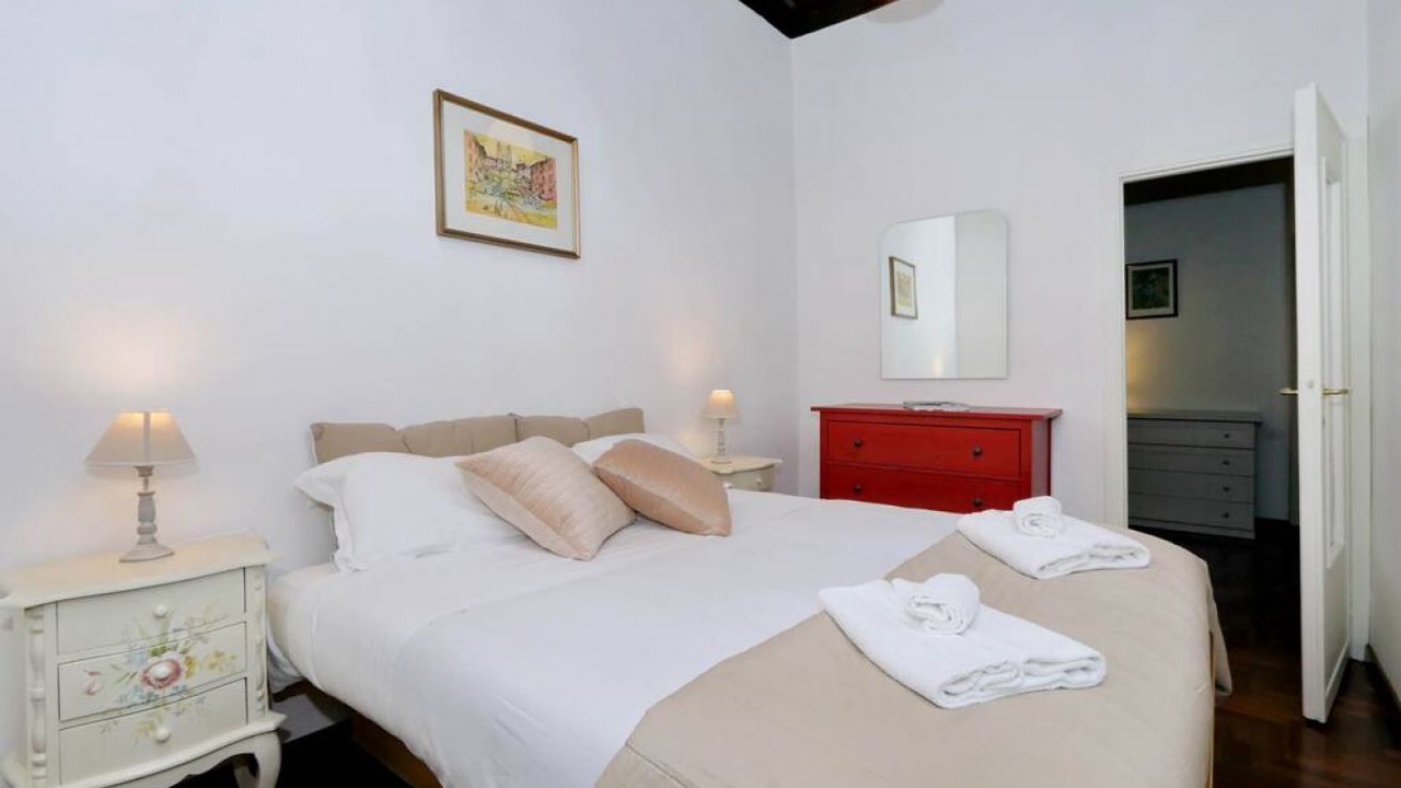 Photo of Bedroom in Rione VI Parione