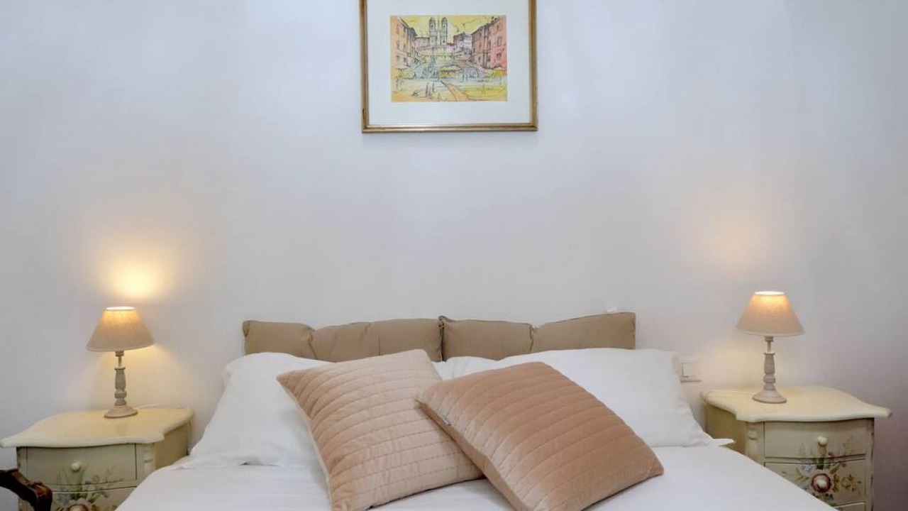 Photo of Bedroom in Rione VI Parione
