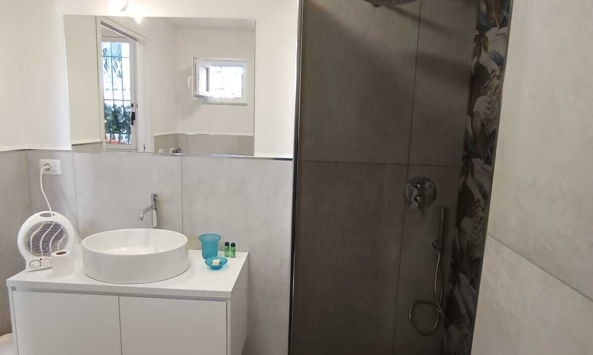 Photo of Bathroom in Sant'Egidio del Monte Albino