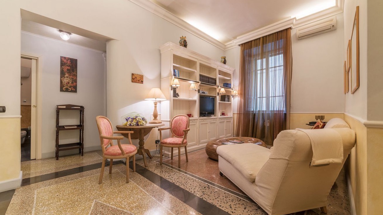 Photo of Livingroom in Prati