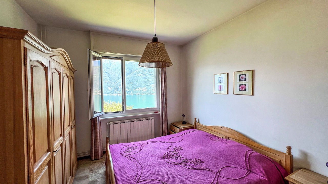 Photo of Bedroom in Tronzano Lago Maggiore