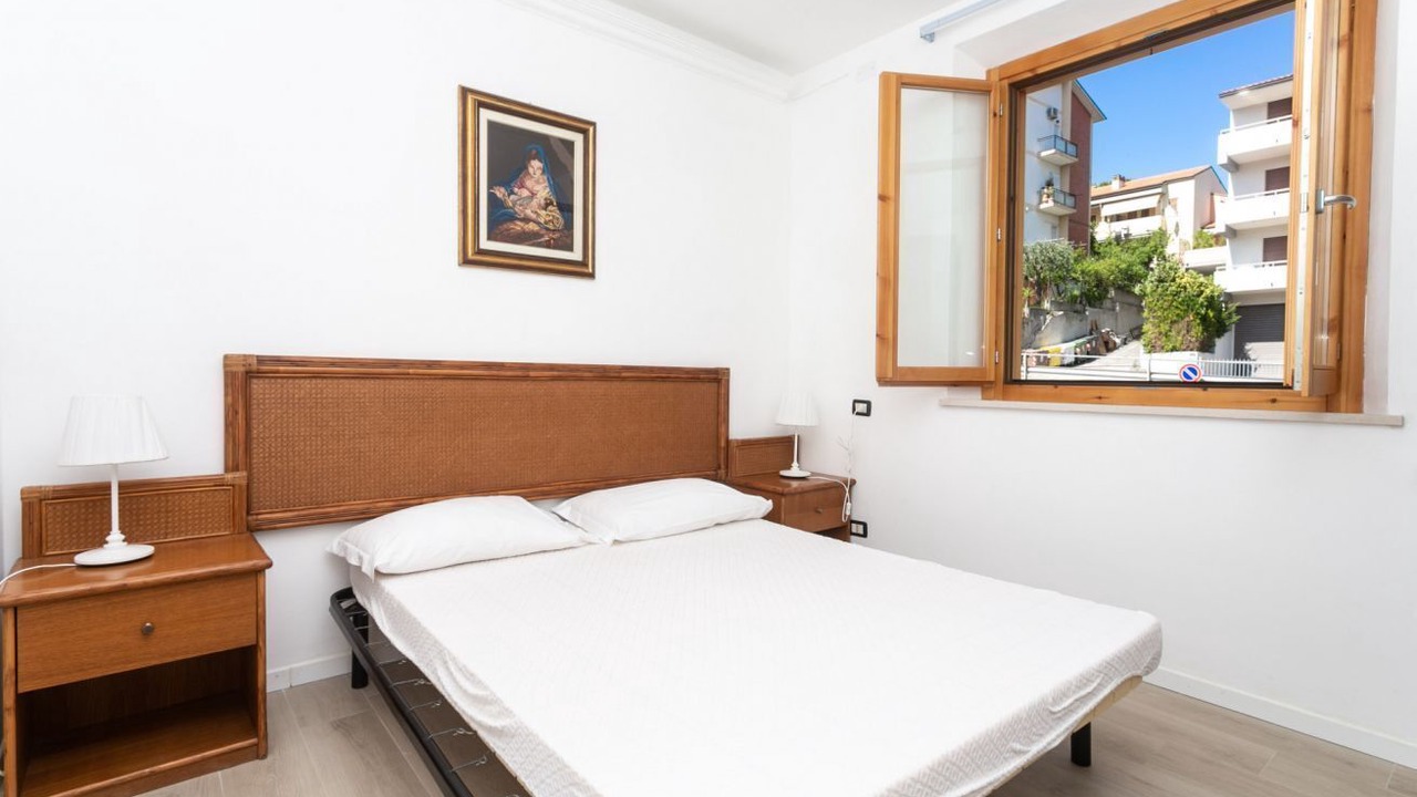 Photo of Bedroom in Numana