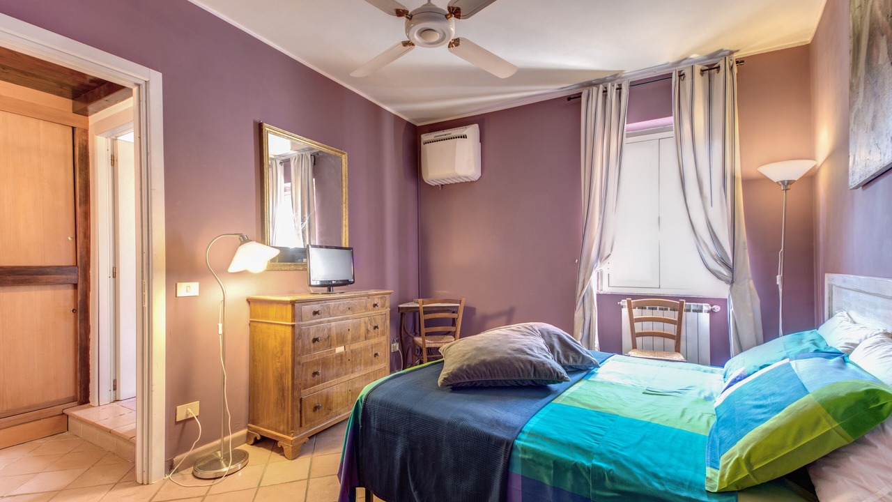 Photo of Bedroom in Monti