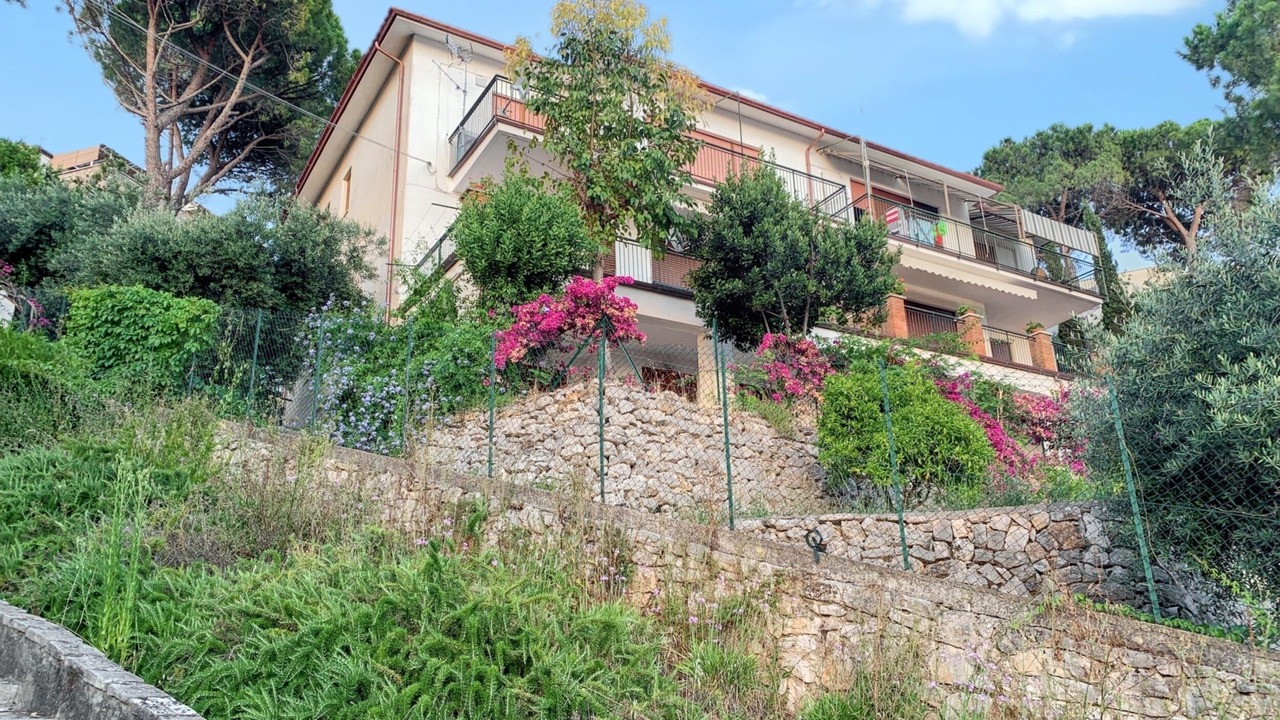 Photo of Others in Sperlonga