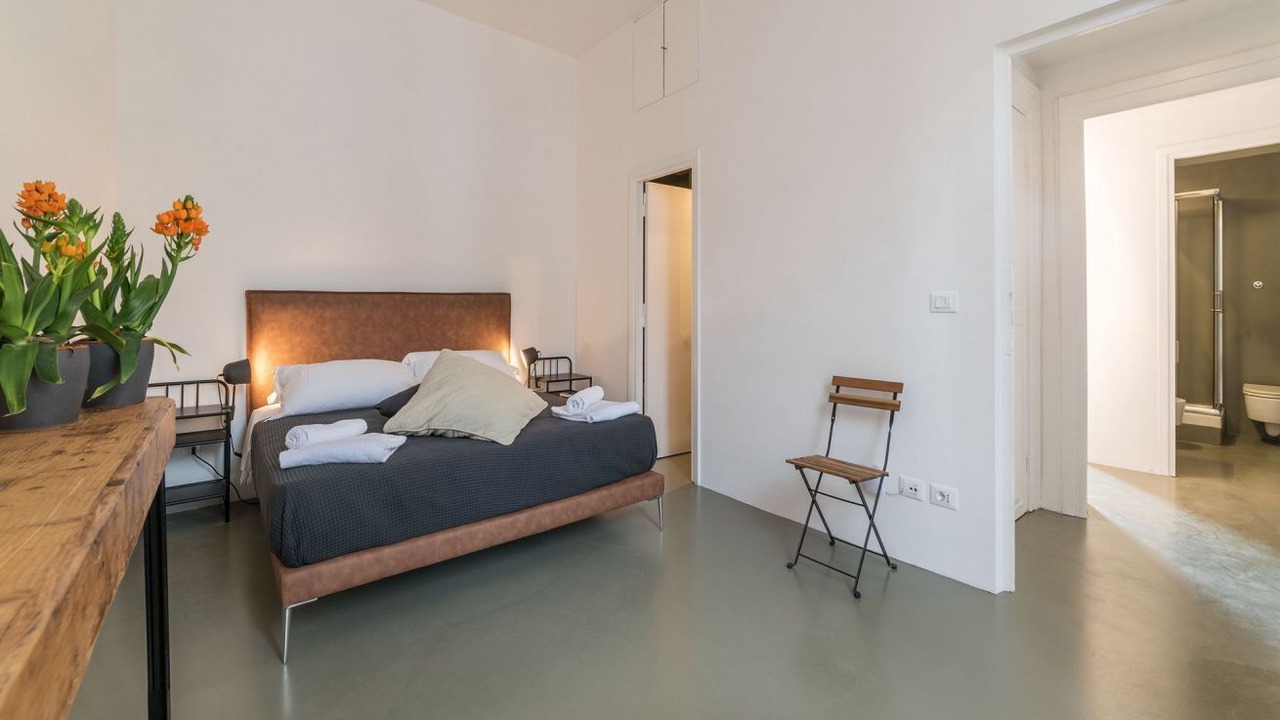 Photo of Bedroom in Rome City Centre