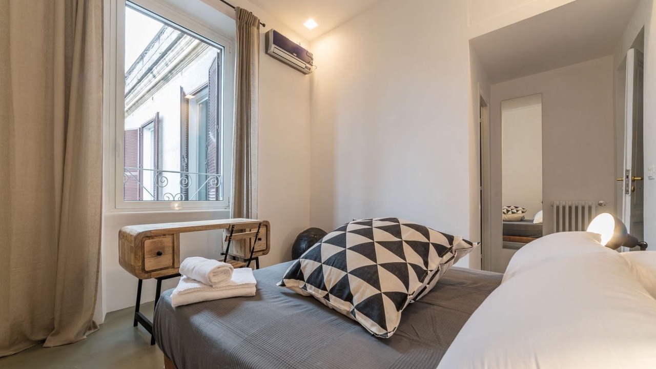 Photo of Bedroom in Rome City Centre