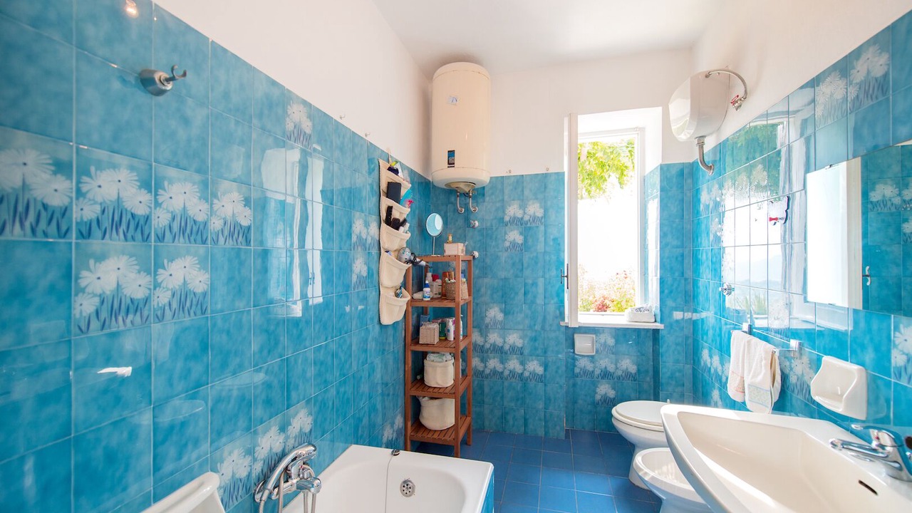 Photo of Bathroom in Serrara Fontana