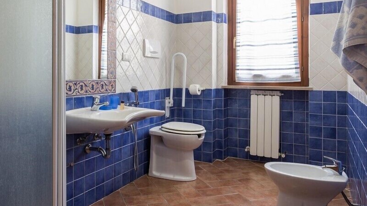 Photo of Bathroom in Cannara