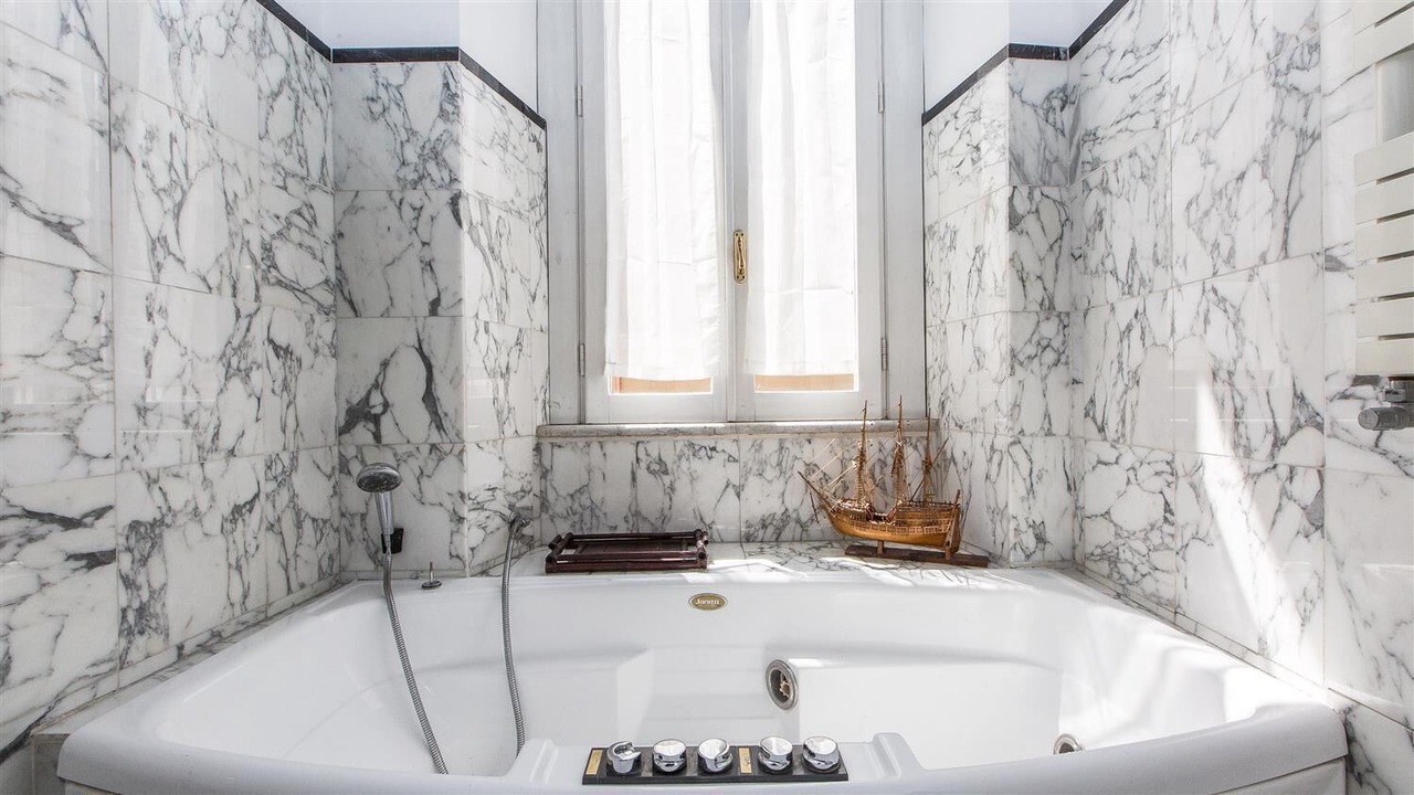 Photo of Bathroom in Rome City Centre