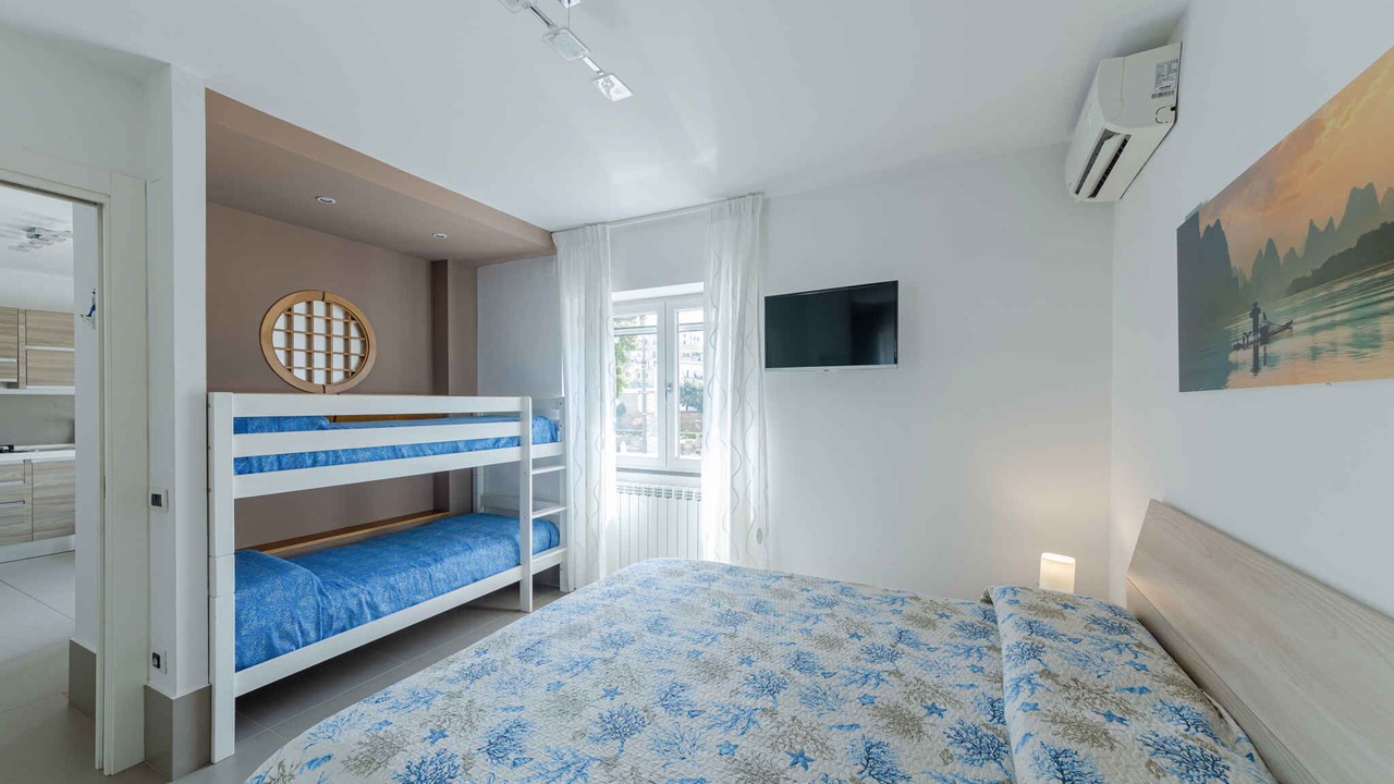 Photo of Bedroom in Pozzuoli