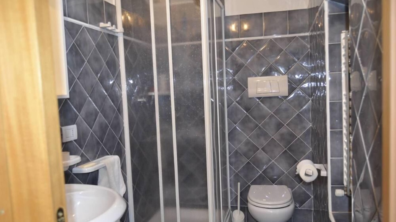 Photo of Bathroom in Battipaglia