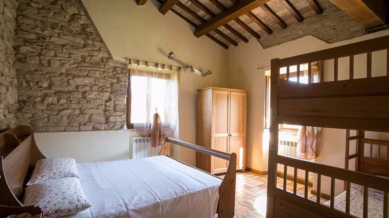 Photo of Bedroom in Genga