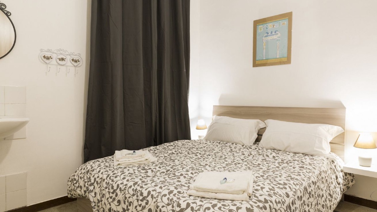 Photo of Bedroom in Rione VI Parione