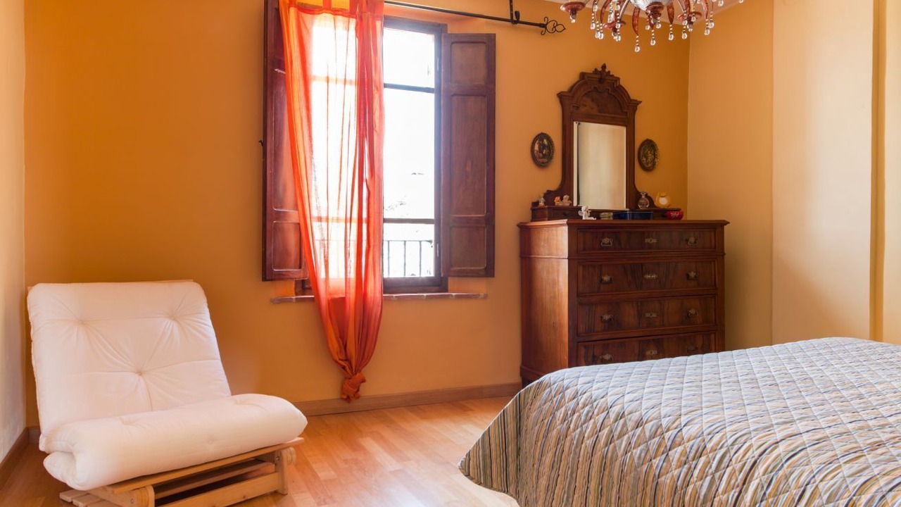Photo of Bedroom in Compignano
