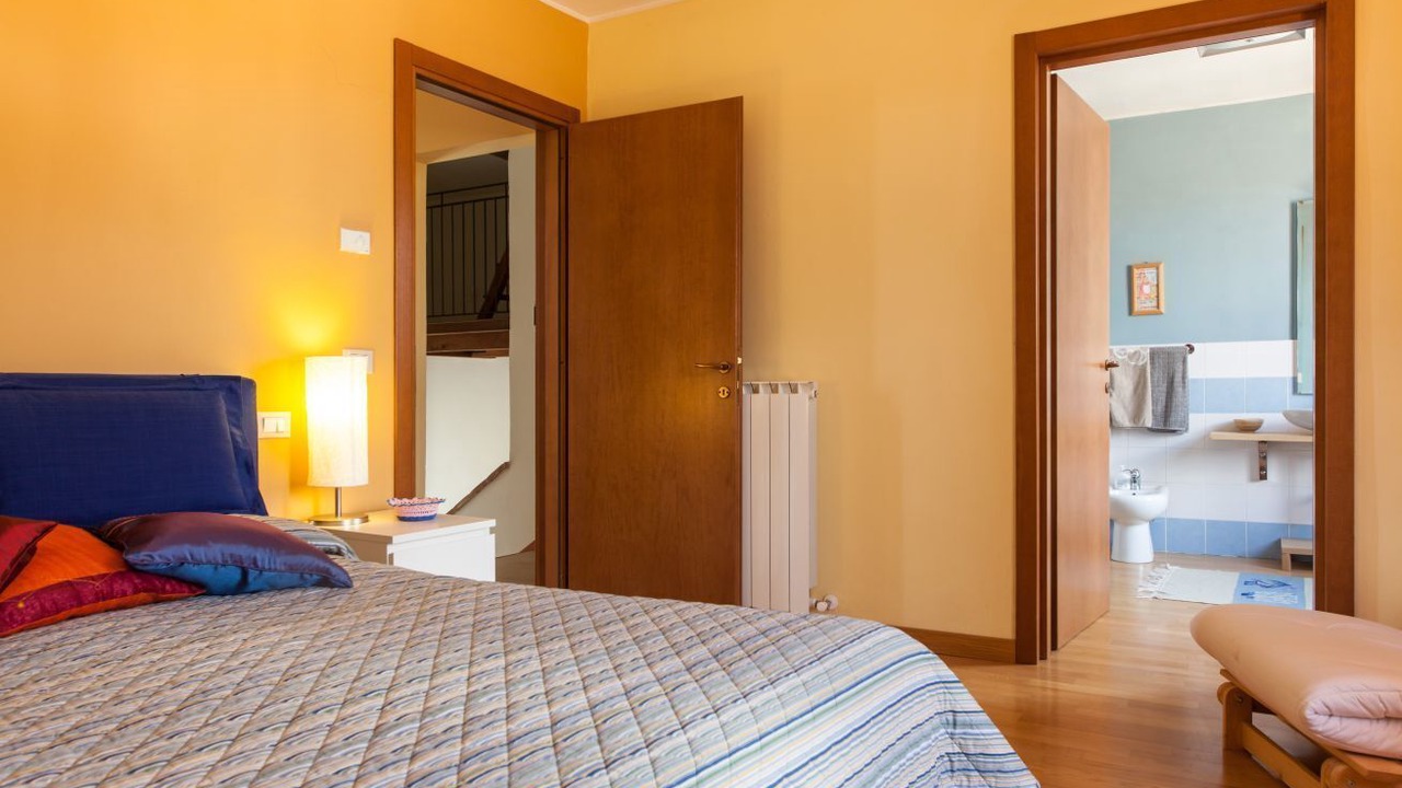 Photo of Bedroom in Compignano