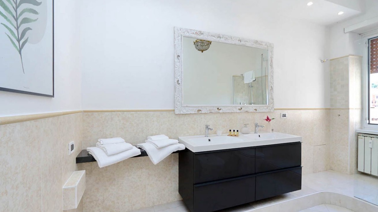 Photo of Bathroom in Trastevere