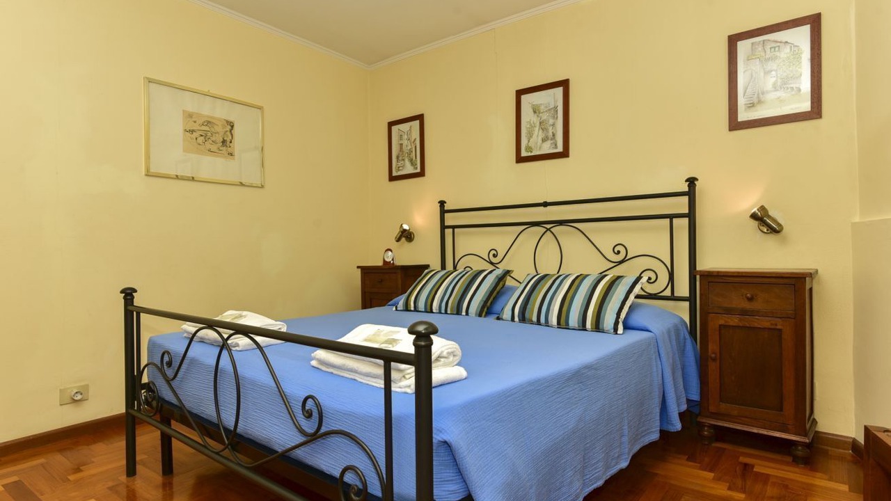 Photo of Bedroom in Rione II Trevi