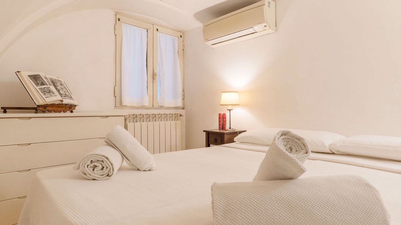 Photo of Bedroom in Rome City Centre