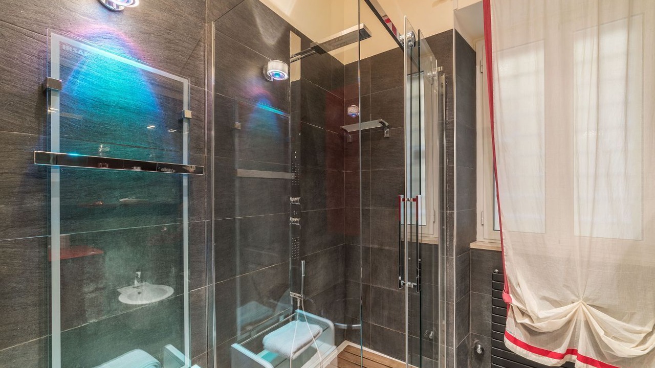 Photo of Bathroom in Rione V Ponte