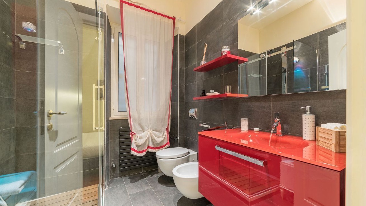 Photo of Bathroom in Rione V Ponte