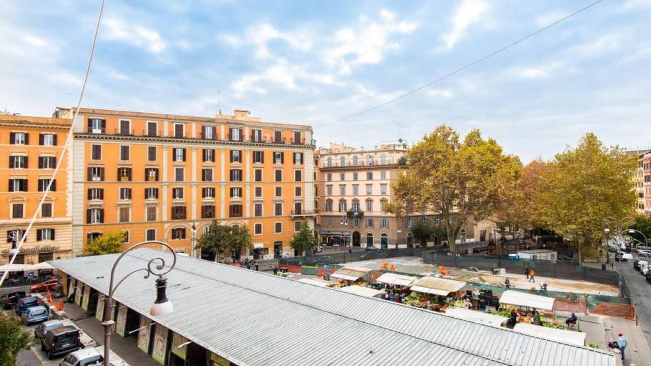 Photo of Others in Trastevere