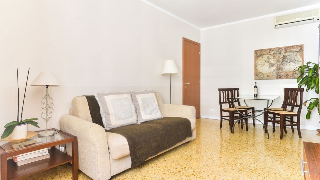 Photo of Livingroom in Rione VIII Sant'Eustachio