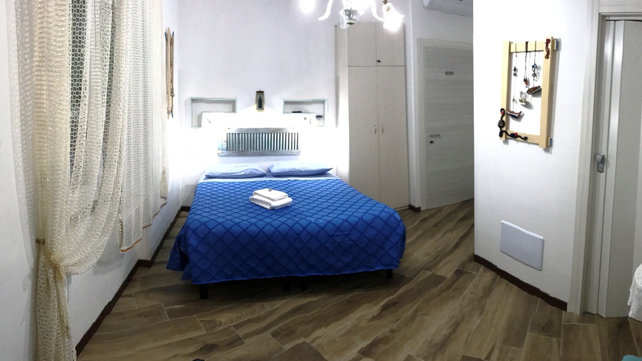 Photo of Bedroom in Crotone