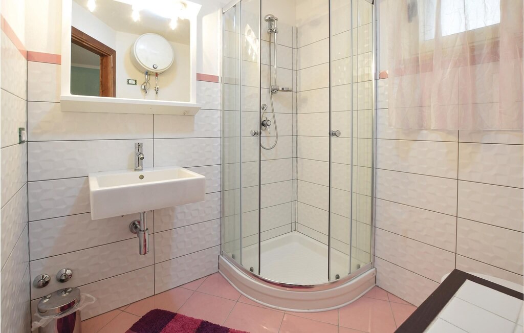 Photo of Bathroom in Falerna