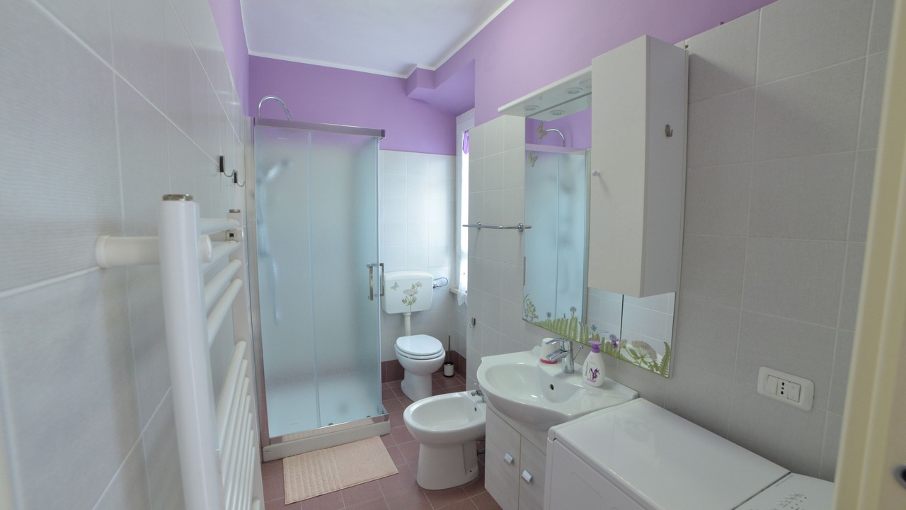 Photo of Bathroom in Camerano