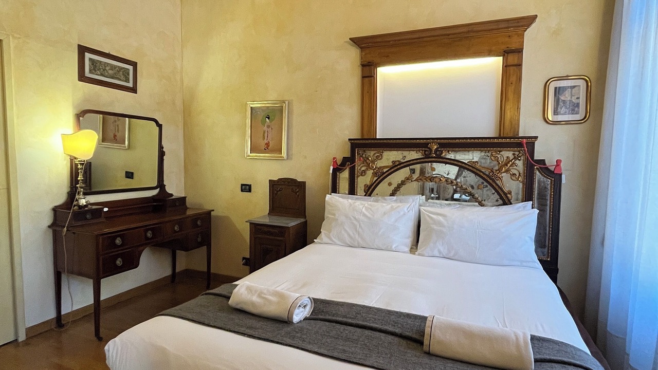 Photo of Bedroom in Historic Centre