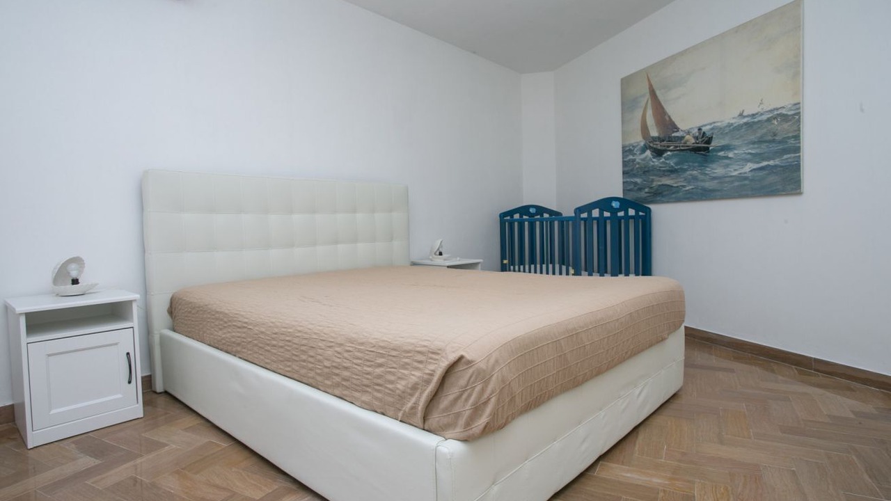 Photo of Bedroom in Numana