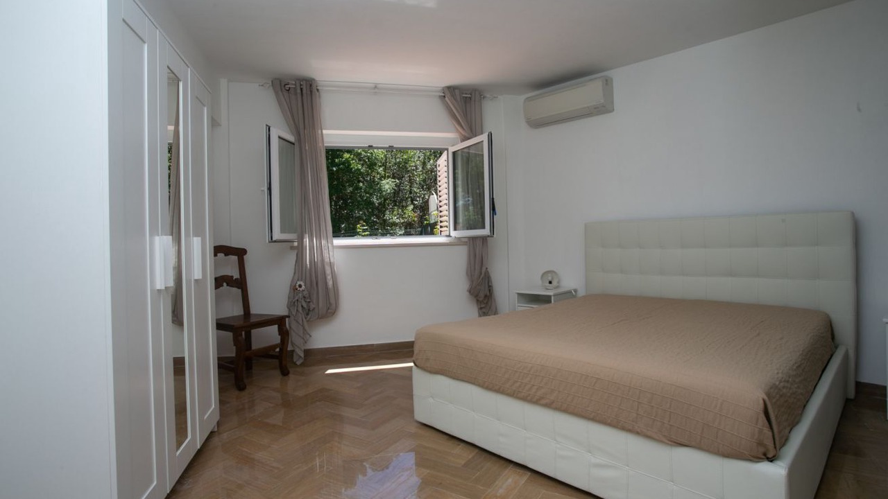 Photo of Bedroom in Numana