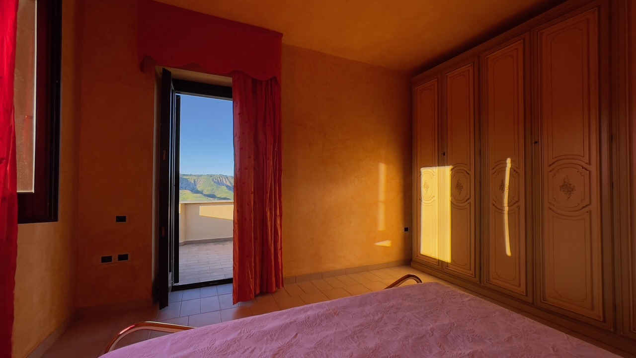 Photo of Bedroom in Castilenti