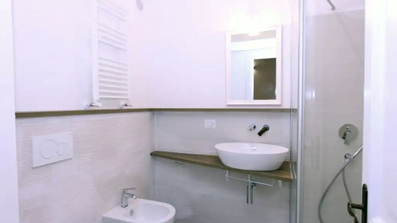 Photo of Bathroom in Rione V Ponte