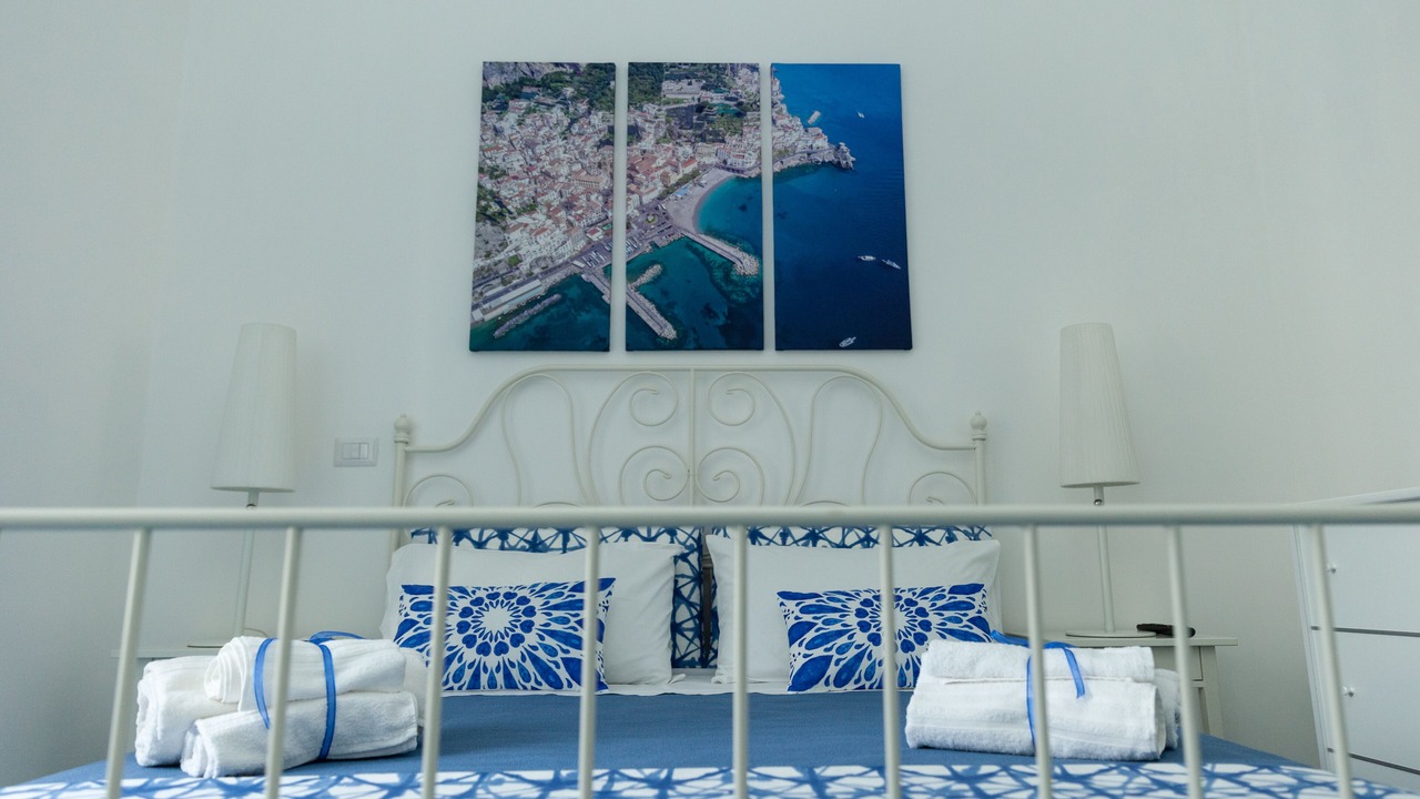Photo of Bedroom in Historical Downtown Salerno
