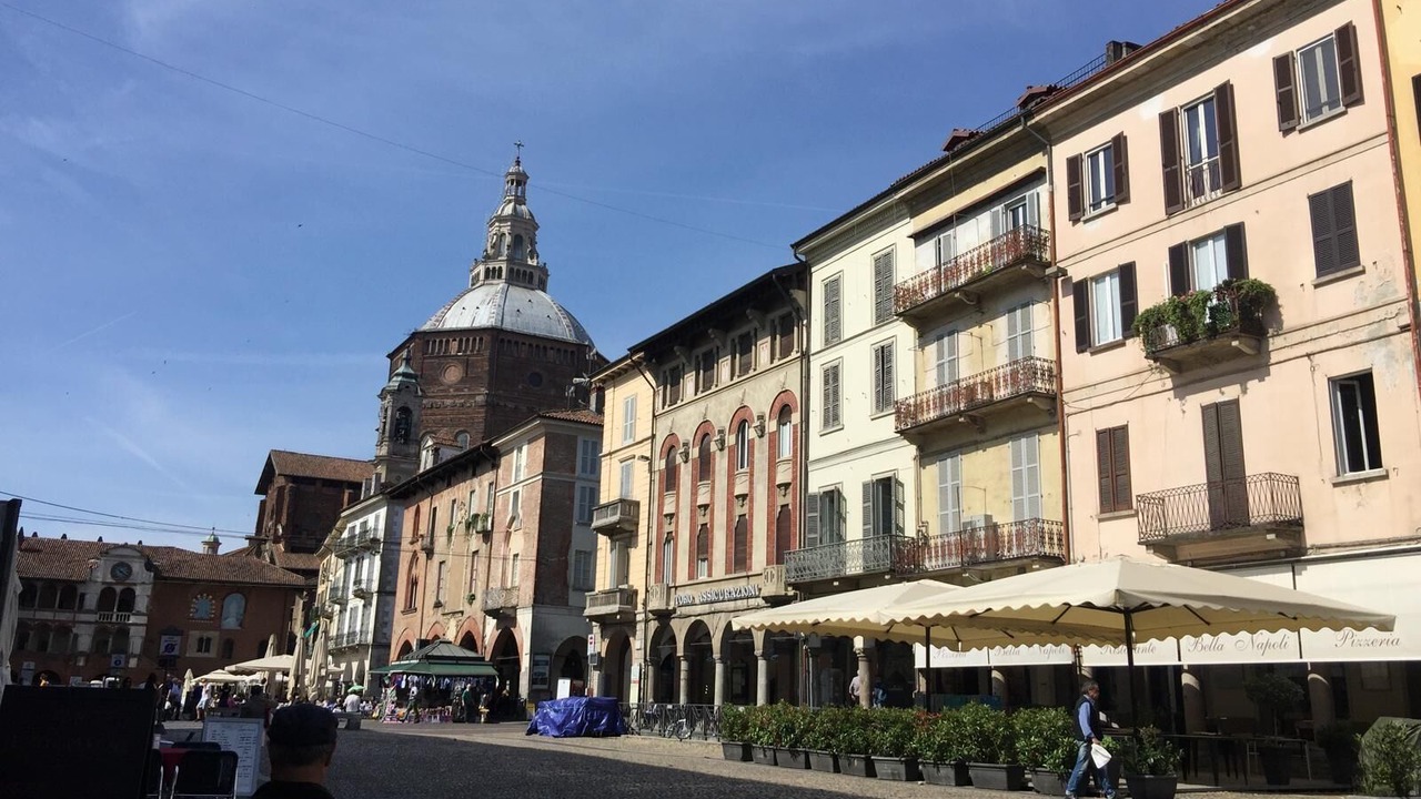 Photo of Others in Pavia