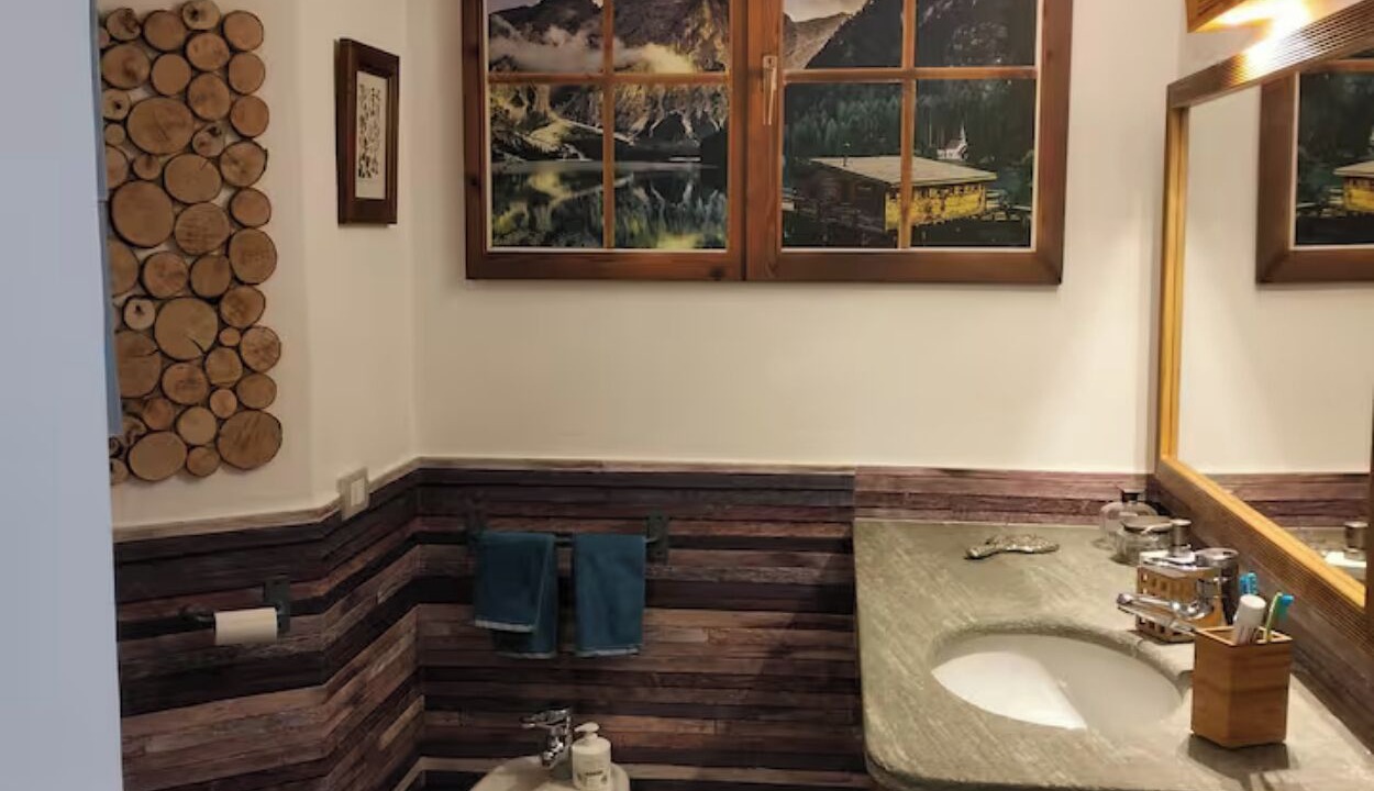 Photo of Bathroom in Courmayeur