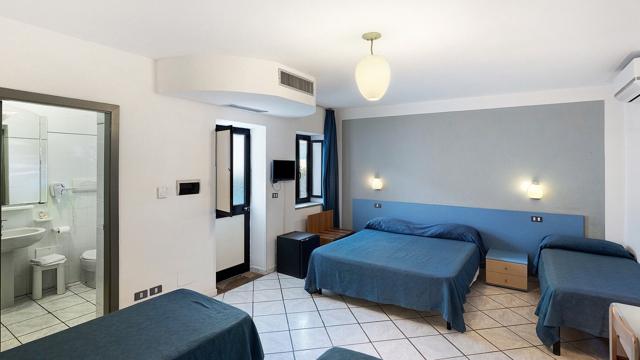 Photo of Bedroom in Laura