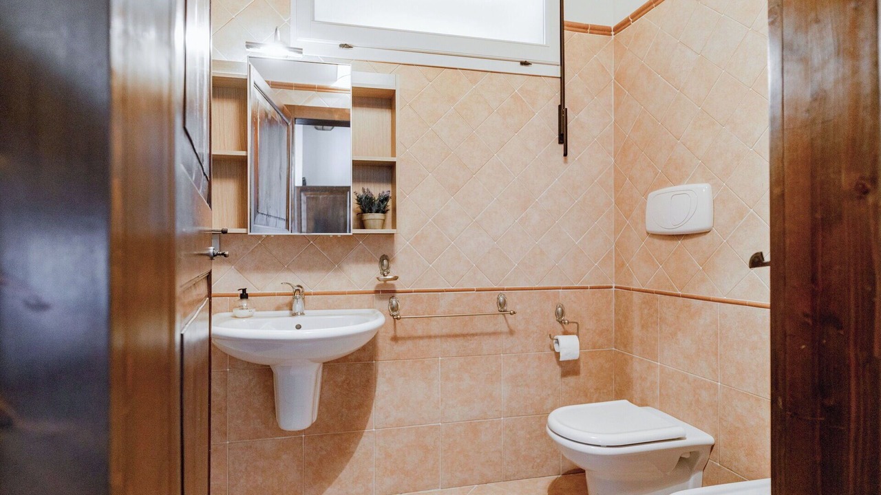 Photo of Bathroom in Bargni