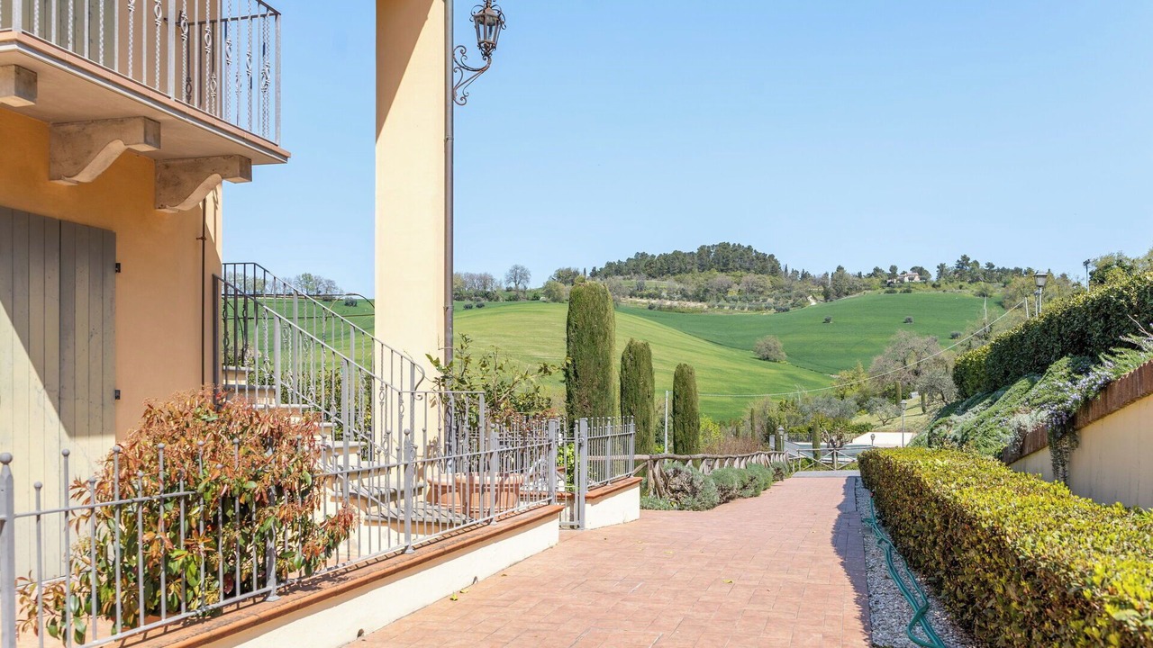 Photo of Outdoor in Bargni