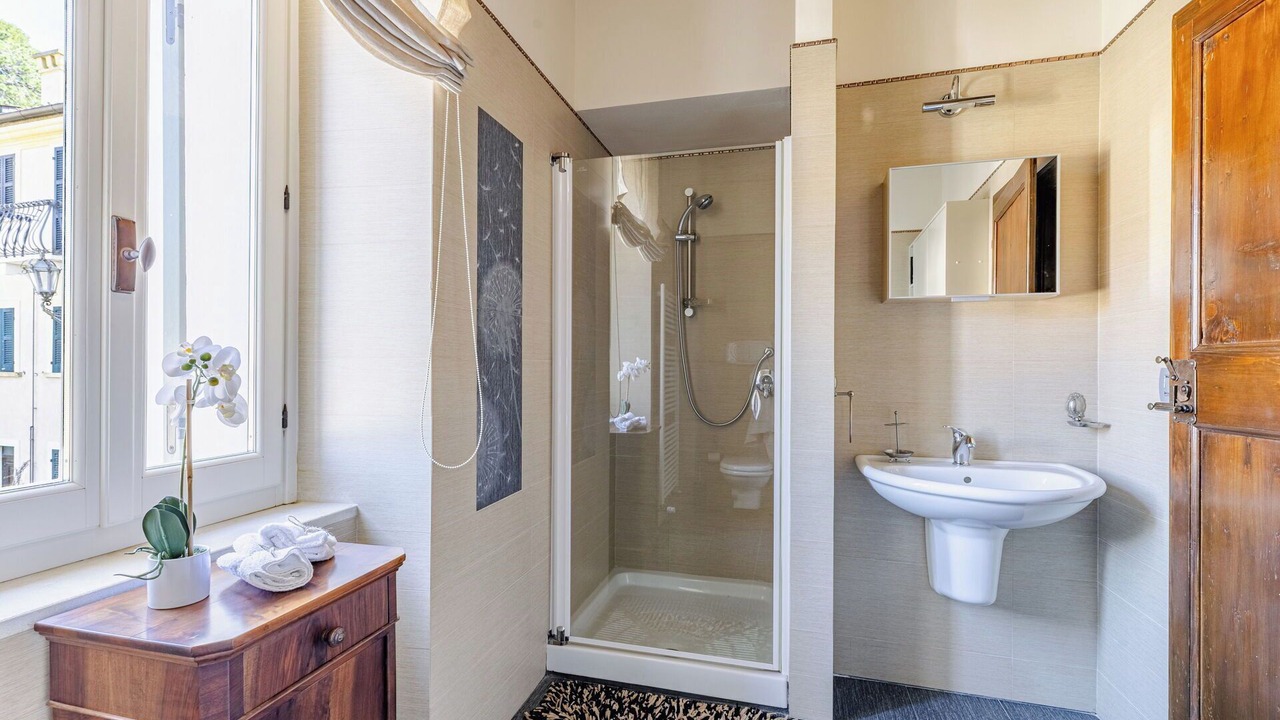 Photo of Bathroom in Bargni