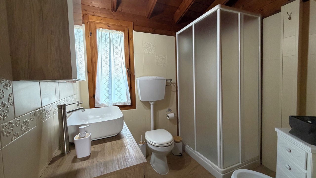 Photo of Bathroom in Gualdo Tadino