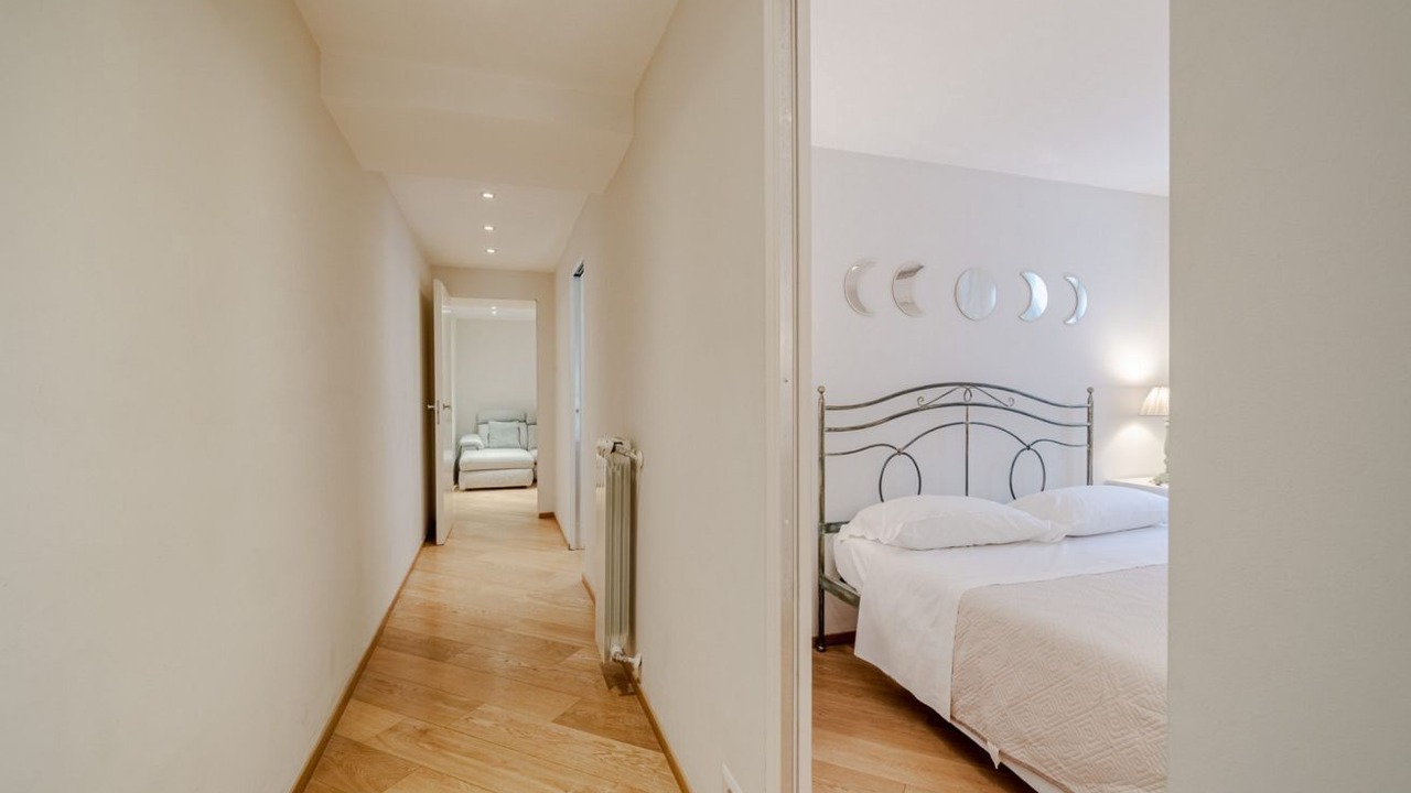 Photo of Bedroom in Roman Quarter