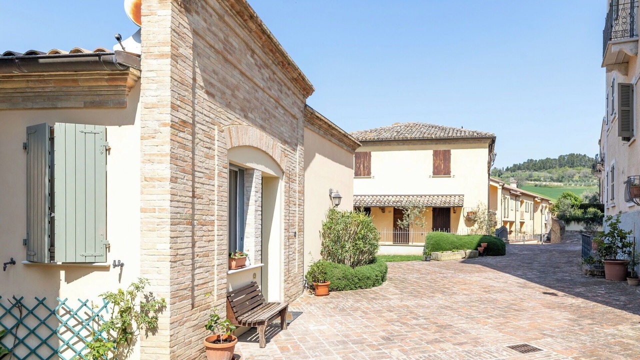 Photo of Outdoor in Bargni
