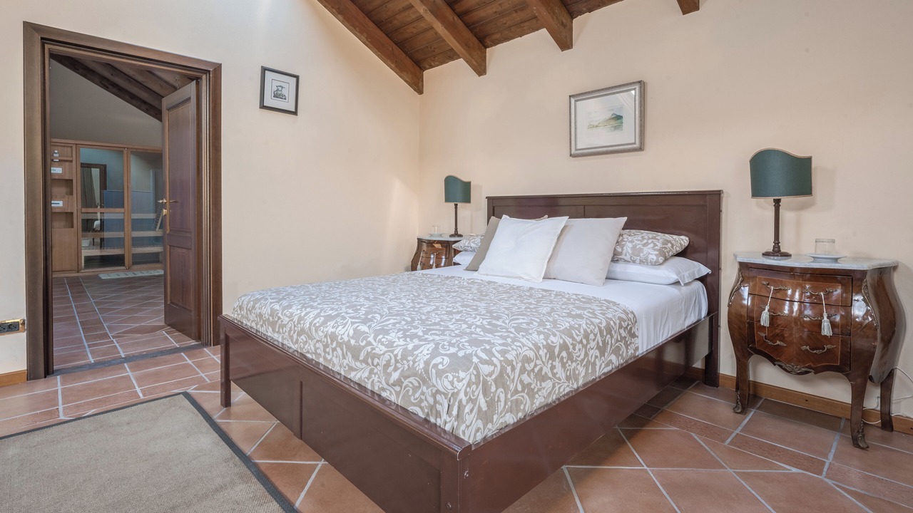 Photo of Bedroom in Castel Boglione